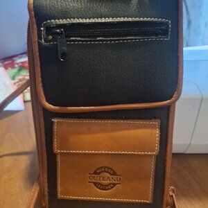 Outland Leather Crossbody Wallet